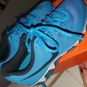 Nike Air Max blue, size 7